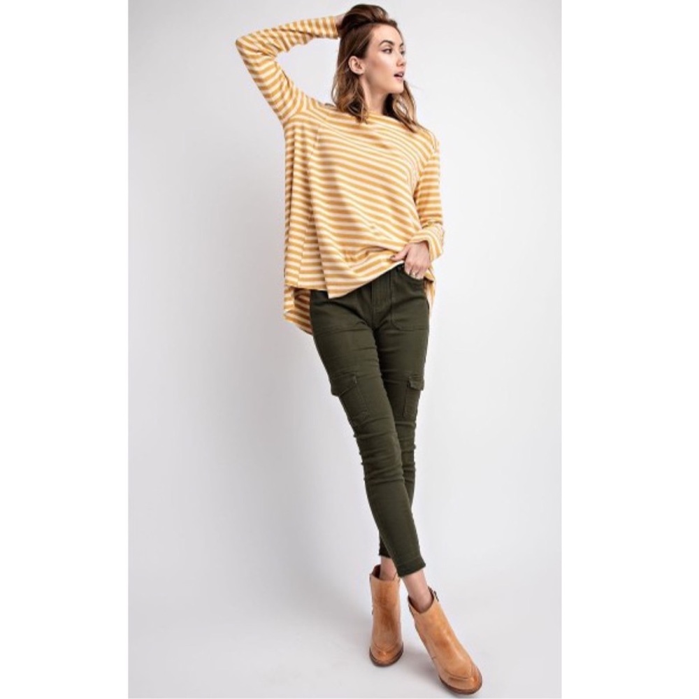 Accepting Offers 🌷Faded Olive Cargo Skinny Pants - Picture 3 of 4